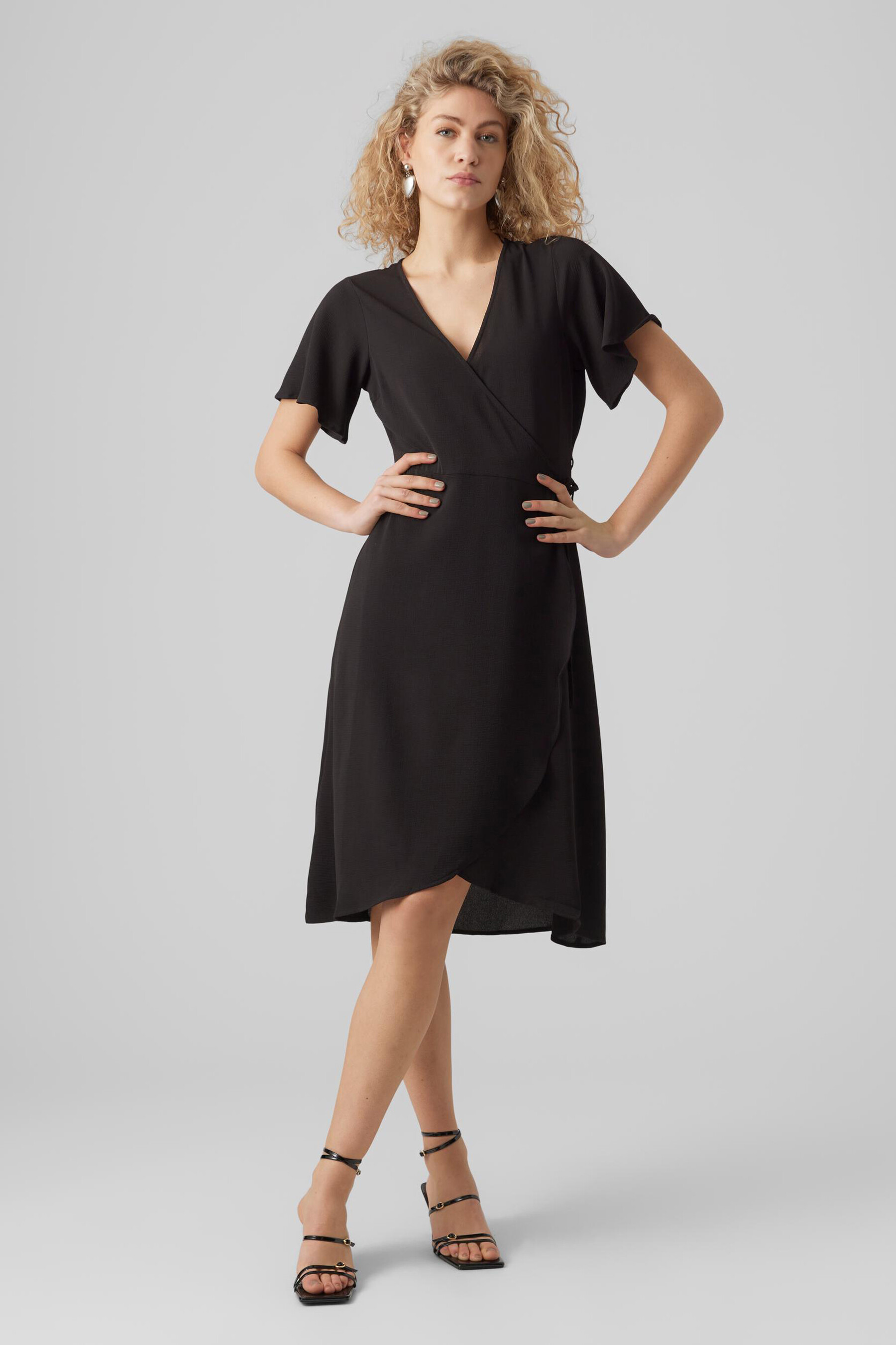 Robe noire vero moda sale