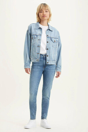 Femmes - Levi's® - 721 - Zoom sur le jeans - LIGHT BLUE DENIM