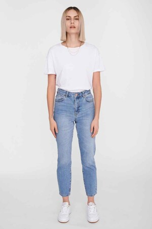 Femmes - NOISY MAY - Mom jeans  - Sustainable fashion - LIGHT BLUE DENIM