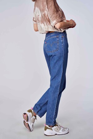 Femmes - Levi's® - Straight jeans  -  - MID BLUE DENIM