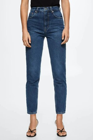 Femmes - MANGO - Jean Mom - bleu - Zoom sur le jeans - MID BLUE DENIM