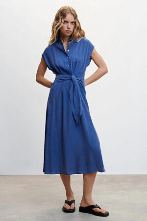 Dames - MANGO - 47017105 MNG 23_MEDIUM BLUE - Kleedjes - blauw