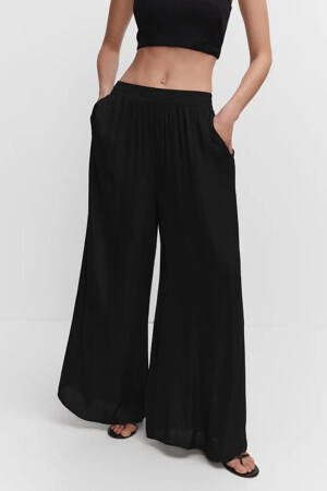 Femmes - MANGO - Pantalon color&eacute; - noir - Nouveau - noir