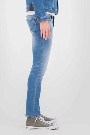 Femmes - GARCIA - SAVIO - Zoom sur le jeans - denim