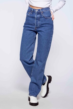 Dames - Levi's® - Straight jeans - mid blue denim - Shop GO indi-go > - MID BLUE DENIM