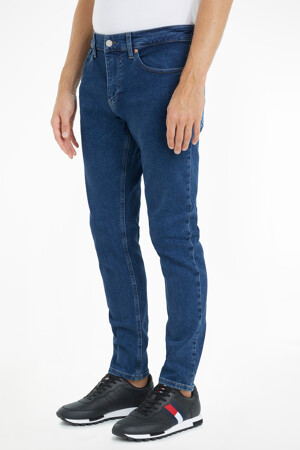Dames - TOMMY JEANS - Tapered jeans - mid blue denim - Denim Days - MID BLUE DENIM