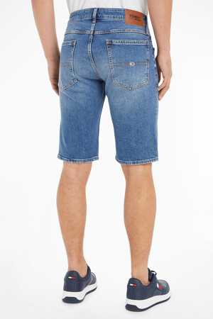 Femmes - Tommy Jeans - DM0DM161451A5_1A5 DENIM MEDIU - Shorts - MID BLUE DENIM