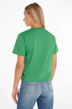 Dames - TOMMY JEANS - T-shirt - groen - Collectie seizoen 2023Z - GROEN