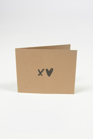 Femmes -  - Cartes-cadeau en papier KISS LOVE - 