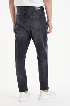 Dames - Calvin Klein - Tapered jeans - dark grey denim - Jeans - DARK GREY DENIM