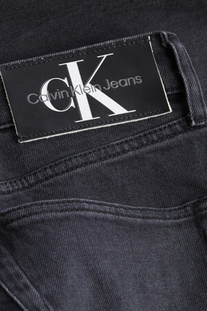 Dames - Calvin Klein - Tapered jeans - dark grey denim - tapered - DARK GREY DENIM